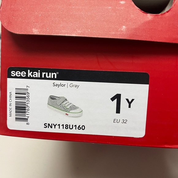 See Kai Run Boys' Saylor Sneaker, Gray - Picture 5 of 6